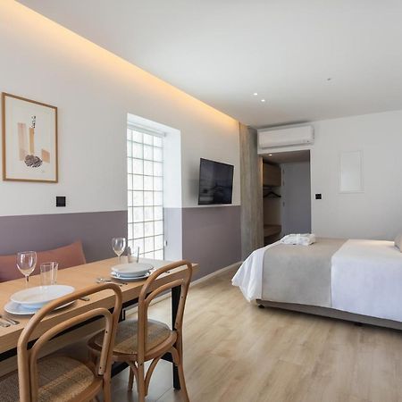 Alinea Urban Saripolou Square Aparthotel Лимасол Екстериор снимка